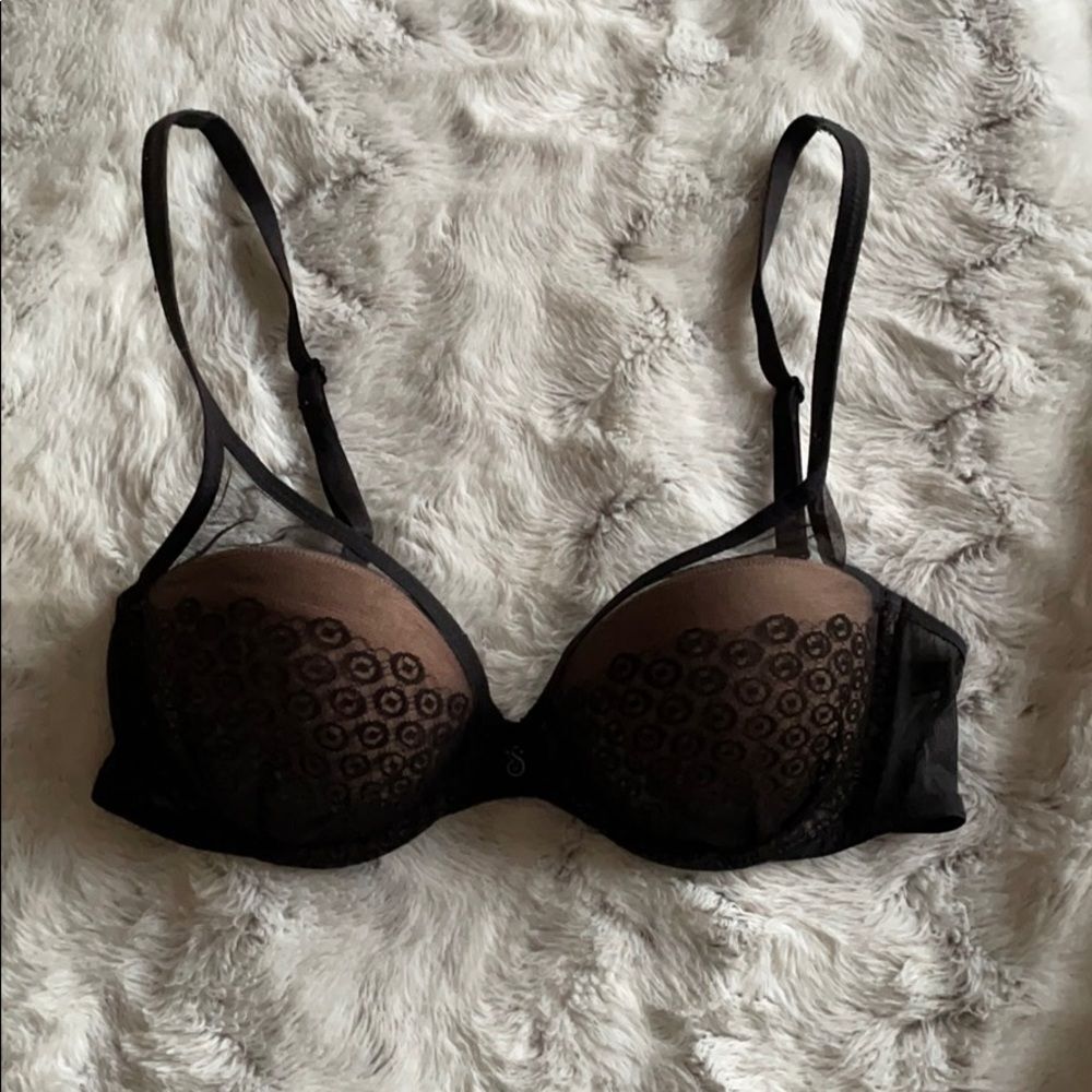 Victoria’s Secret Black Nude Design Fabulous Lined Demi Bra size 32C